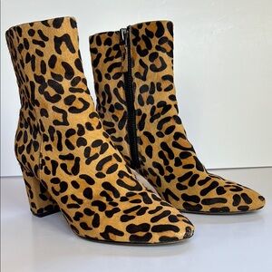 Banana Republic leopard print calf-hair block heel ankle boots size 8.5